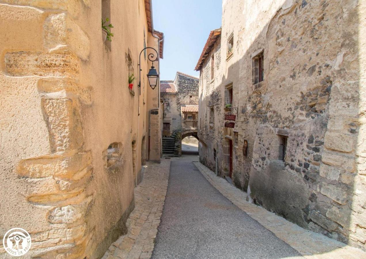 La Maison Des Archers Saint-Saturnin  Exterior photo